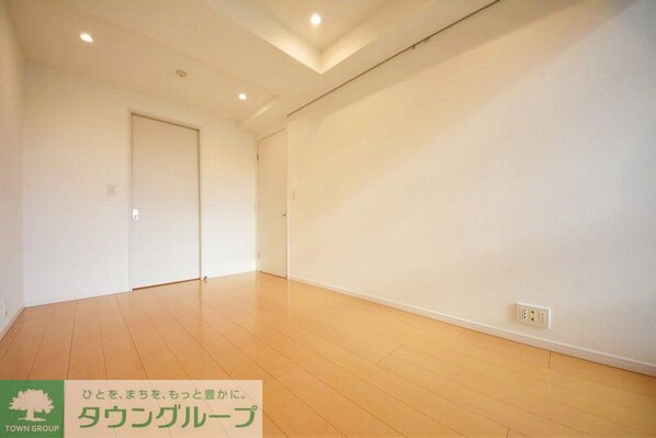 フレンシア外苑西の物件内観写真